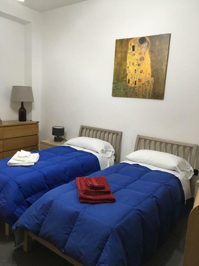 Hotel Blackboard House Bari Zewnętrze zdjęcie